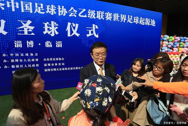 谢尔基双响哈兰德锁胜，曼城4-1力克水晶宫